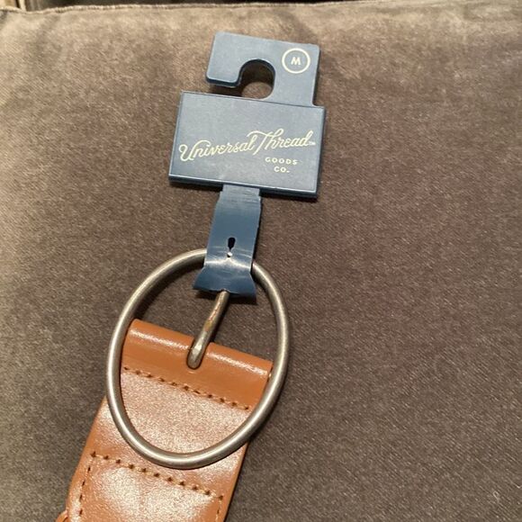 Women’s Belt Tan Woven Medium with Silver Buckle NWT - Picture 6 of 6